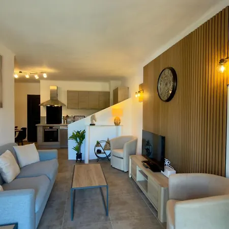 Joli T2 Confort - Terrasse Et Aperçue * Propriano (Corsica)
