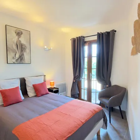 Joli T2 Confort - Terrasse Et Aperçue * Propriano (Corsica)